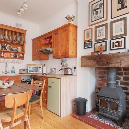 Cozy With Character Vibrant Cottage Style Flat At Leith Links Park EDI Kültér fotó